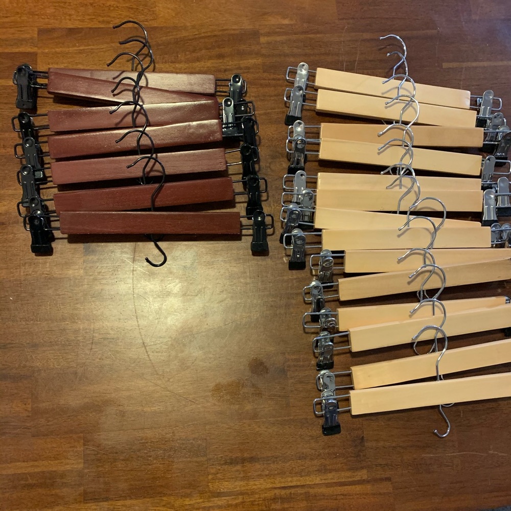 21 wooden pant hangers